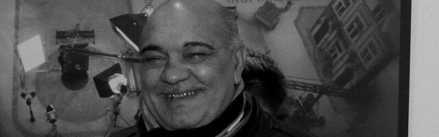 Bizarno! Rade Vasić stoji kraj svog groba, prizor ledi krv u žilama (FOTO)