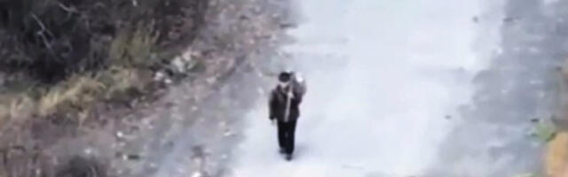 UKRAJINCI MASOVNO UBIJAJU CIVILE U KUPJANSKU! 87-godišnjak i njegov komšija poginuli dok su nosili beli barjak (VIDEO)