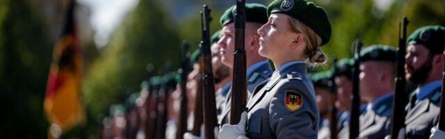 Maska neutralnosti konačno pala! Švajcarska se sprema za rat: Načelnik vojske priznao da su "goli i bosi", pa udario na Rusiju da bi opravdao trošenje milijardi