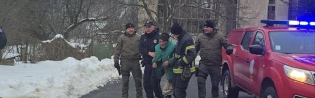 Deka (82) danima bio bez hrane i vode, a onda su se pojavili oni: Evo gde se sada nalazi (FOTO)