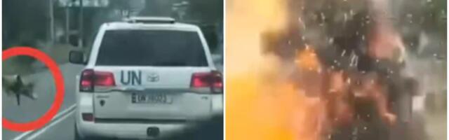 STRAVIČAN SNIMAK RUSKOG "LOVA" U HERSONU! Pogledajte kako su dronovima napali konvoj UN, kamere zabeležile POSLEDNJE TRENUTKE pre udara (VIDEO)