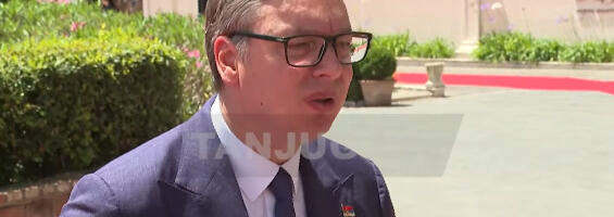 “Nisu im smetali kada su gasili požar”: Vučić o srpskim mladićima koje su vratili iz Tivta