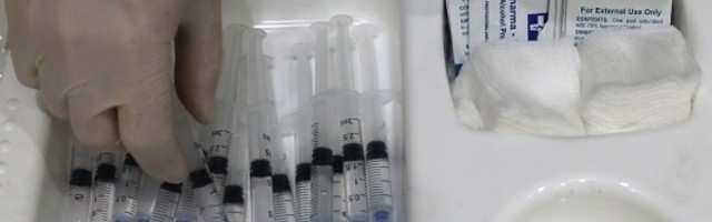 Severna Makedonija dobija još 8.000 Fajzer vakcina od Srbije