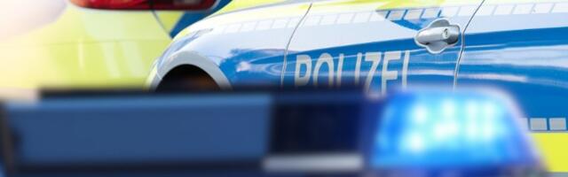 Voz sa više od 100 putnika iskliznuo iz šina (FOTO)