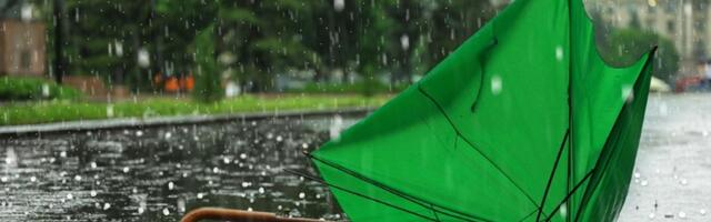 Grad veličine teniske loptice razorio Sremčicu (FOTO)