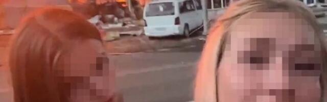 SMEJALE SE I PRAVILE SELFI DOK U POZADINI GORI FABRIKA! Devojke šokirale celu zemlju, evo i koju su pesmu pustile uz UŽAS! (VIDEO)