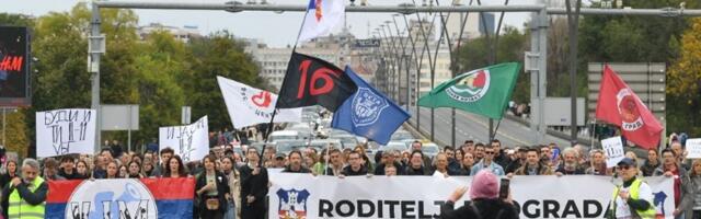 Snažne poruke sa protesta podrške prosvetarima (FOTO)