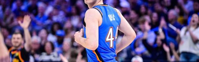 Oklahoma deklasirala Lejkerse: Nikola Topić dao solidan doprinos, Dončić u suzama posle povrede (VIDEO)