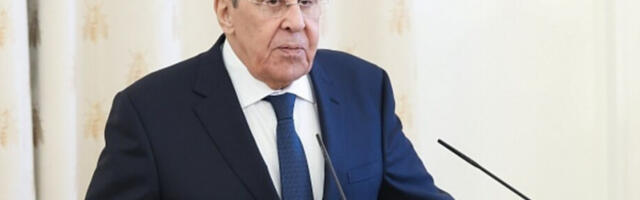 Лавров: Лопов се сам одаје