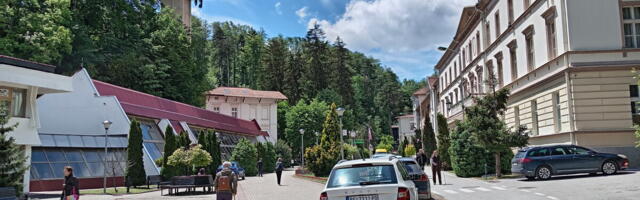 POČELA SEZONA U RIBARSKOJ BANJI: Otvoreni bazeni, SRC “Samar” i etno restoran u Srndalju