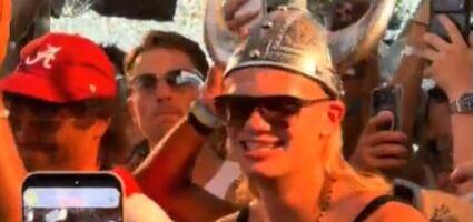 ERLING HALAND PROSLAVIO 26. ROĐENDAN NA SPEKTAKULARAN NAČIN: Stigao i gost iznenađenja