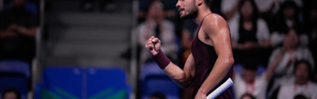 Svet trlja oči i ne veruje - Vodiće se žestoka borba za Torino