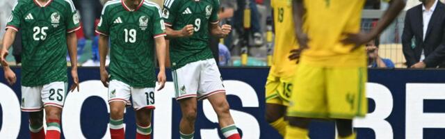 "Viva México" se ori na startu Mundijala: Kinjones načeo, Himenes dokrajčio Južnoafrikance! Sudija napravio nezapamćen šou u završnici /VIDEO/