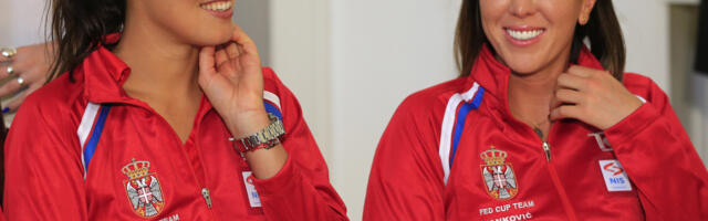 "Bila sam joj crna mačka"! Ana Ivanović bez dlake na jeziku o Jeleni, priznala i ko je kriv što nisu drugarice