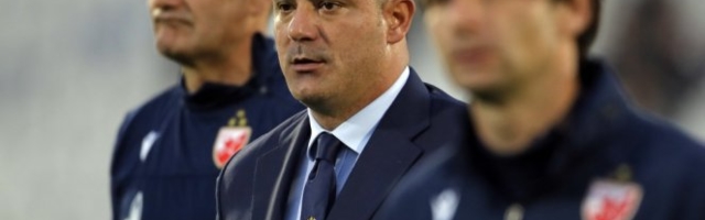 DEKI NA IVICI SUZA! Stankoviću teško pao poraz u derbiju