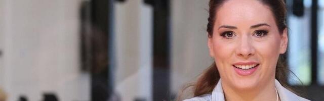 Milica Kon pipkala nepoznatog momka po intimnom delu! Kamere sve snimile!