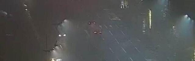 Iako padavine prestaju, vozači imaju veliku opasnost pred sobom: Oglasio se AMSS zbog dve pojave na putevima!