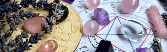 Nedeljni horoskop od 18. do 24. januara: Bik se upliće u ljubavni trougao, Vodoliji se smeši unapređenje, a ovaj znak će se opariti