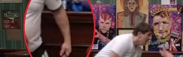 (FOTO) PAO MU MRAK NA OČI: Uhvaćen momenat jezive scene kad je Kristijan van sebe mučki nasrnuo na obezbeđenje NOŽEM!
