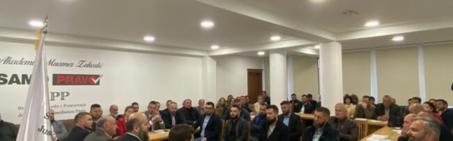 Mass enrolment in Justice and Reconciliation party in Sjenica