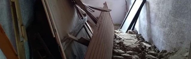 "Ne verujte Vesiću, zavlačiće vas kao što je i nas"