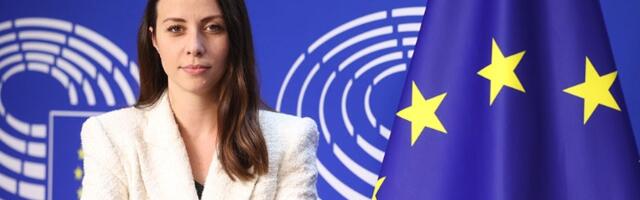 Irena Joveva primila nagradu Svetionik: Protesti u Srbiji su deo univerzalne borbe