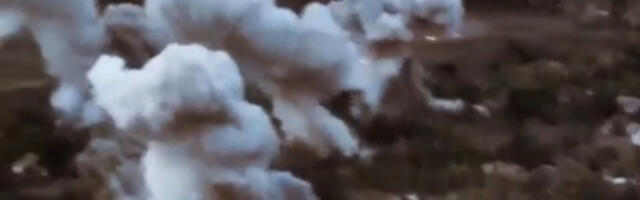 RUSI SRAVNILI ČITAVO NASELJE SA ZEMLJOM Objavljen snimak bitke za Červone, ostale samo uništene kuće, krateri i tragovi borbi duž ulica