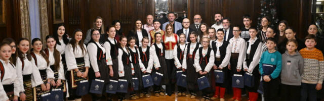 Вучевић: Хвала што чувате српско име и презиме