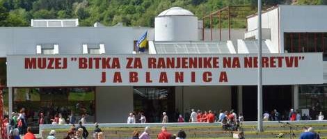 U virtuelnoj realnosti: Posjetitelj u središtu Bitke na Neretvi