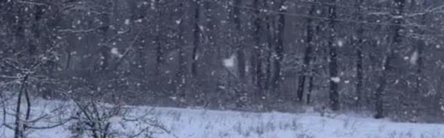 Sneg veje li veje u ovom gradu u Srbiji: Ljudi trljaju oči, ostali su nemi na przor, postoi i snimak (VIDEO)