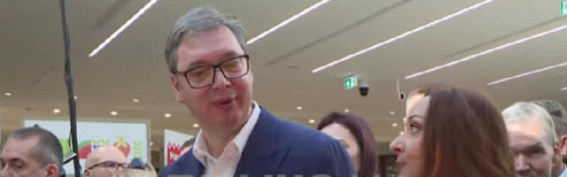 (UŽIVO) Predsednik Vučić na Nacionalnom sajmu hrane u Beogradu: “Imate li najljuću papriku za mene?” (VIDEO)