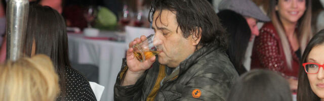 Narod se krsti kada vidi spisak njegovih nekretnina: Stekao pravo bogatstvo, a o njemu su kružile razne priče