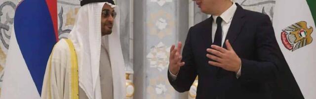 Vučić razgovarao sa predsednikom Emirata