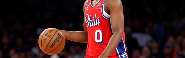 Maksi vodio Filadelfiju do pobede sa 54 poena, 13. poraz za Sakramento /VIDEO/