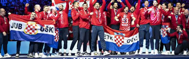 SKANDAL U HRVATSKOJ NAKON BRONZE NA EP! Rukometaši zvali Tompsona da slave, a onda je usledila šamarčina! Region u šoku zbog ovog poteza! Obraza nemaju! (VIDEO)