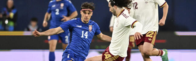 (ANKETA) Au, šteta - Srbiji poništen gol makazicama, a nema VAR-a! Da li je sudija bio u pravu?