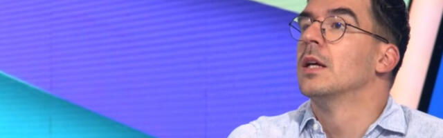 Опозициони аналитичар признао да блокадери немају снагу за победу над Вучићем