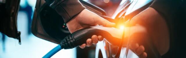 U fabrici u Kragujevcu proizvedeni prvi električni automobili