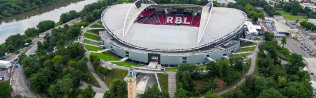UŽASNA TRAGEDIJA U NEMAČKOJ Navijač Lajpciga ušao na stadion, pao i preminuo