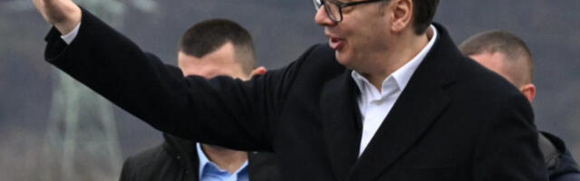 Вучић испуњавао обећања док су други ширили неистине