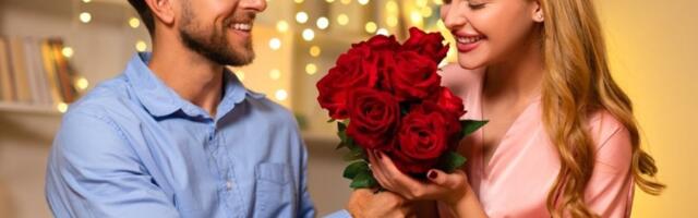 Lale su znak savršene ljubavi, a crvena ruža strasti: Svaki cvet ima svoje značenje - idealan poklon za 8. mart