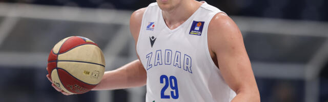 Hrvatski košarkaš razbesneo naciju! Pohvalio se Hitlerovom knjigom, pa se posle javno izvinjavao (FOTO)
