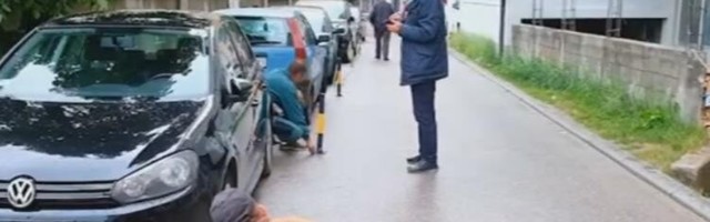 Tutinci postavili lance i stubove na sred ulice, danas će dobiti prekršajne prijave