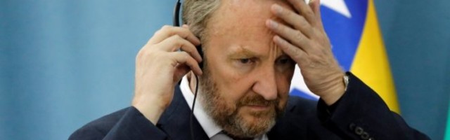 BAKIR VREBA NOVU ŠANSU DA SE OBRUŠI NA SRBIJU! Najavljuje reviziju tužbe za navodni genocid!