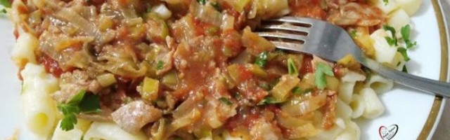 (VIDEO) TESTENINA SA TUNJEVINOM! Ukusan posni obrok