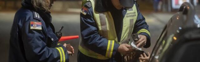 POLICIJA DANAS KREĆE U AKCIJU: Kazne pljušte, praznici pod OPSADOM - TOTALNA KONTROLA NA PUTEVIMA! (FOTO)