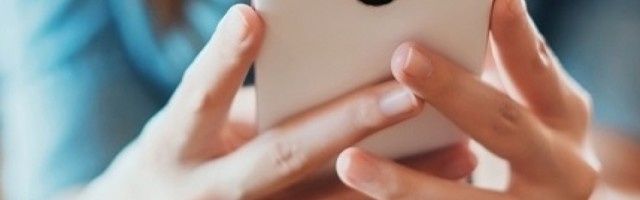 Žena upala u veliku ZAMKU: Mesecima se dopisivala sa vojnikom, a onda je saznala SVE