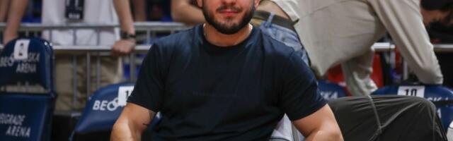 Cela Arena mu skandirala kad je pretukao Bojkovića, proziva se često, sad u Pioniru gleda Zvezdu i Partizan