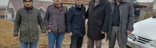 Predstavnici CHR “Hajrat” obišli porodicu Hot kojoj je u požaru izgorjela kuća