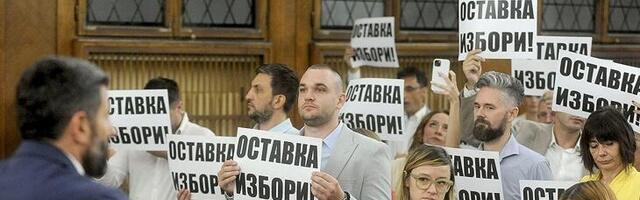 U novom broju: Kako pobediti Vučića u Beogradu